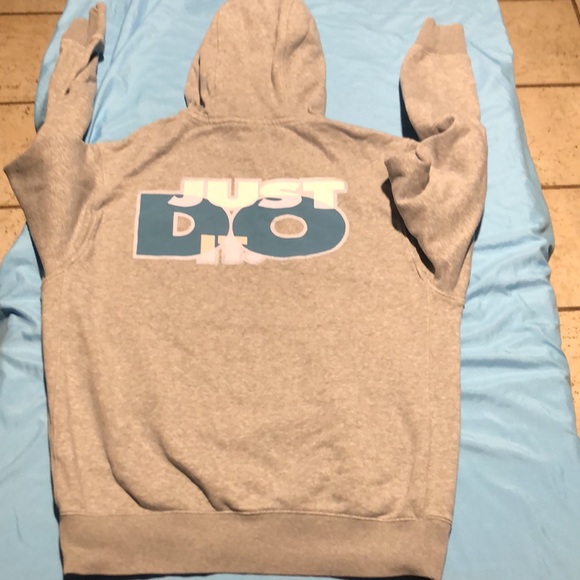 ⬇️⭐️ Nike Men’s “Just Do It” Hoodie/Pullover Jacket - Picture 11 of 13